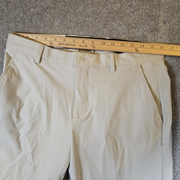 NWT GREG NORMAN Men's 32 X 34 Golf Pants Light Khaki Flat Front Microfiber - Picture 8 of 11